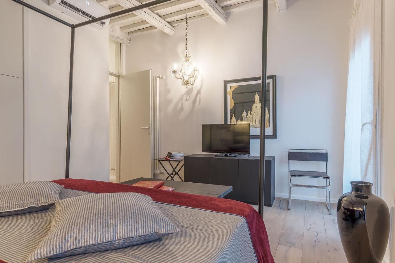 Colosseum Exclusive Duplex Rome Luaran gambar